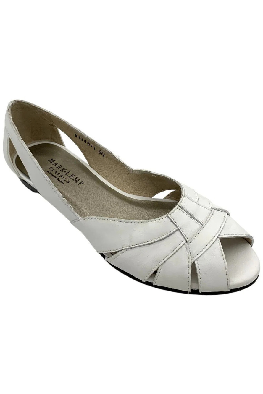 Mark Lemp Classics Women's Zuzu Slip-On Leather Flats White - Narrow
